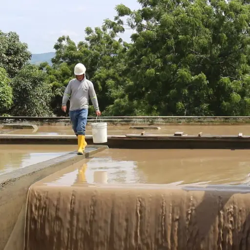 Altos niveles de turbiedad afectan la producción de agua potable en Manta