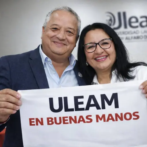 Marcos Zambrano asume su segundo período como rector de la ULEAM