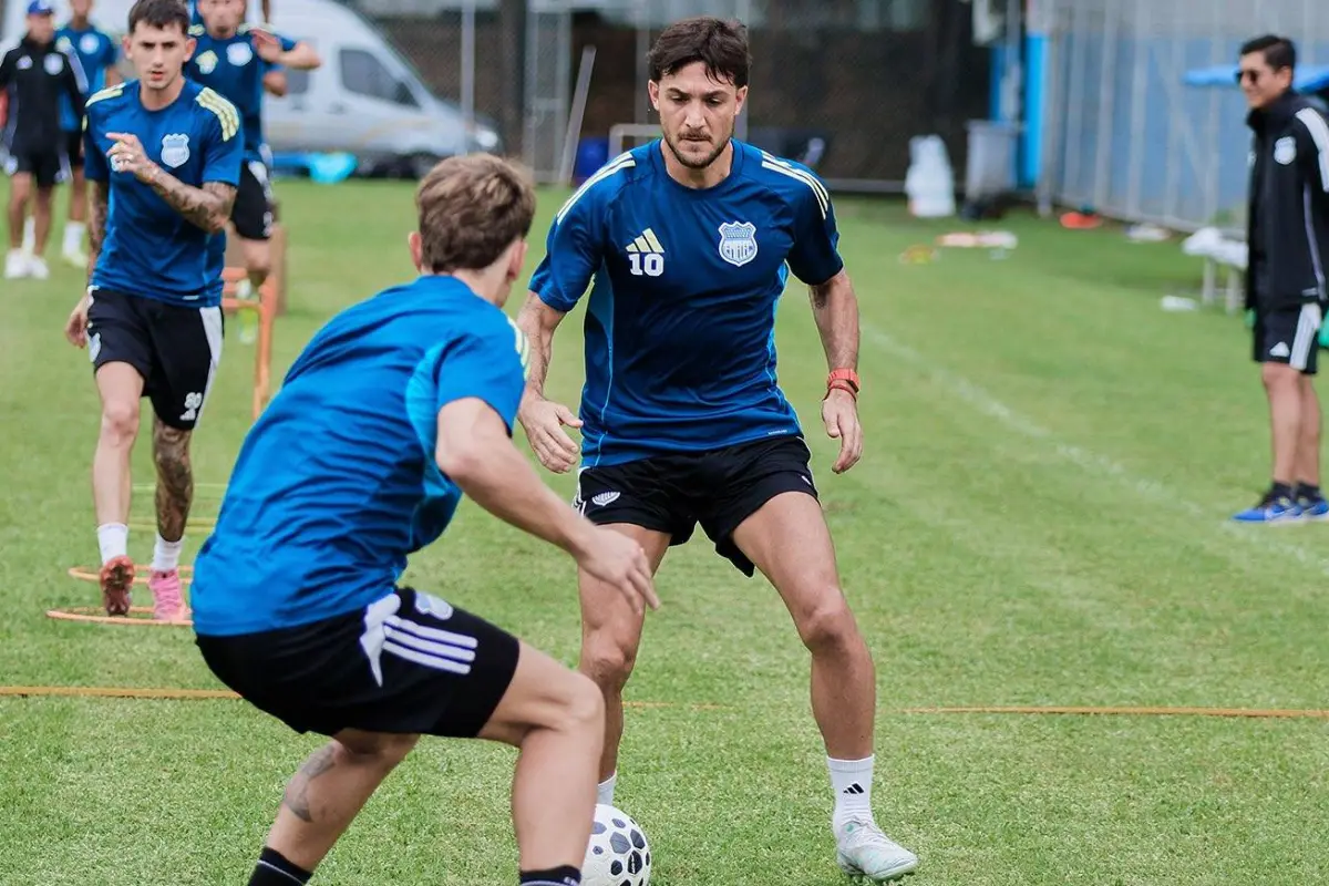 Emelec viene trabajando intensamente para poder arrancar con pie derecho la LigaPro., X Emelec.