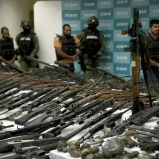 Las tiendas en EE. UU. detrás de miles de armas que terminan en manos del narco mexicano