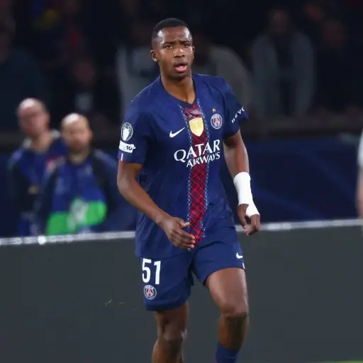 ¡Drama en París! PSG con Willian Pacho sufre pero avanza a octavos de la Champions ante Monaco  