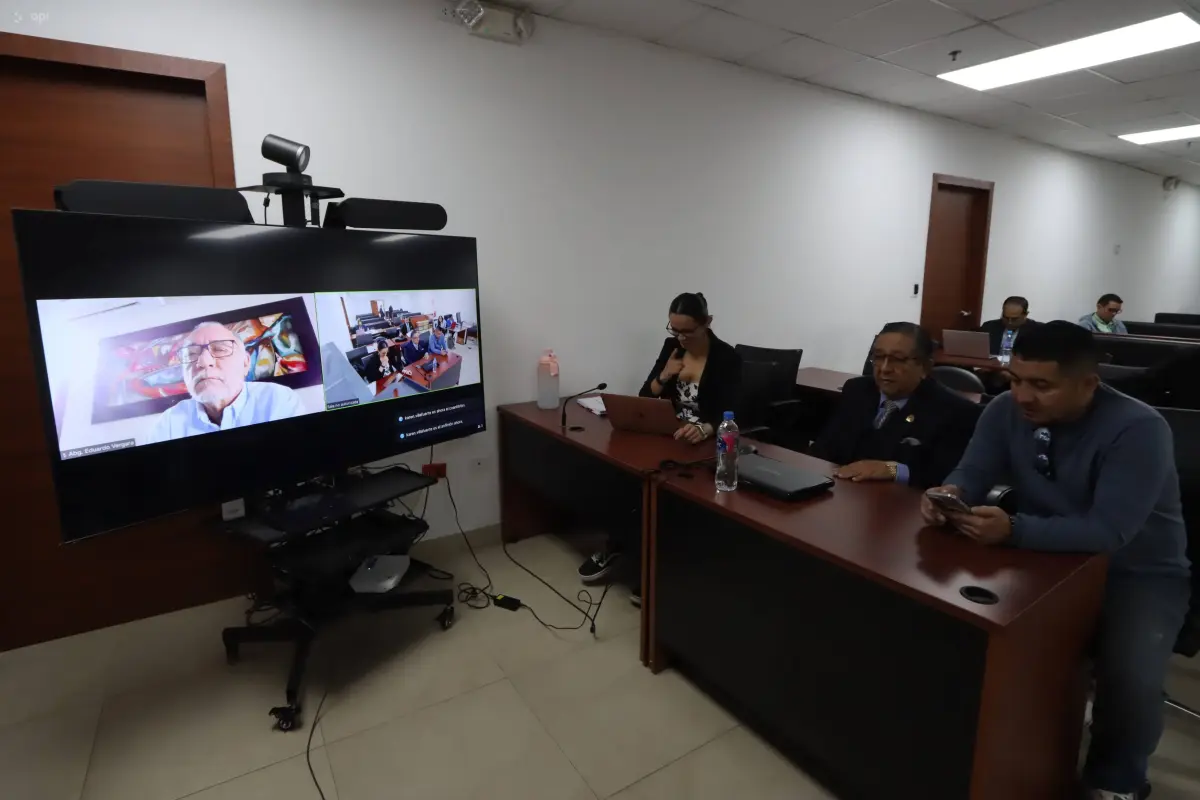 Continuación del Caso Encuentro que involucra a Danilo Carrera, Hernán Luque y otros procesados por presunta delincuencia organizada. , API