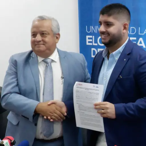 Academia Niño Moi 23 inaugura su primera sede en Manta con respaldo universitario