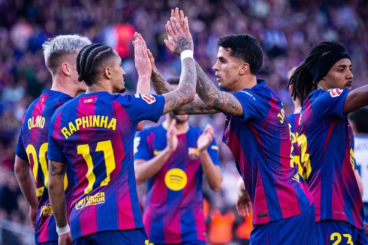 Jugadores del FC Barcelona celebran uno de los goles ante Levante.