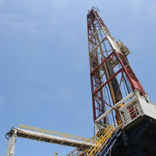 Producción de petróleo aumentará 2.411 barriles diarios en Ecuador, según el MAE