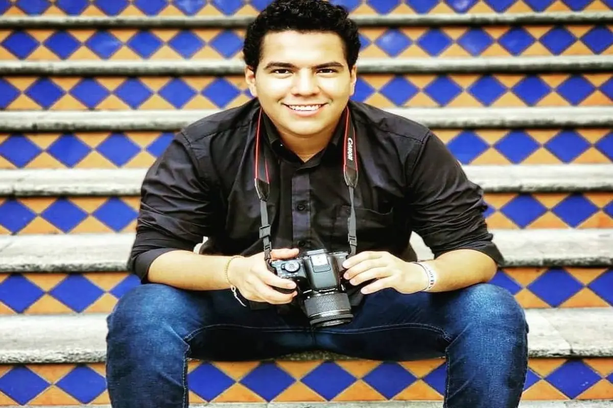 Foto en vida de Kenedy Leones quien fue asesinado cuando departía con amigos., Redes sociales