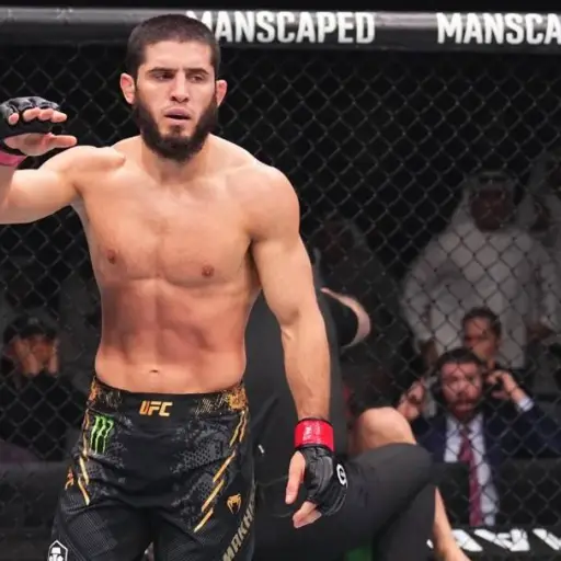 Islam Makhachev considera a Michael Morales más peligroso que Ilia Topuria en peso wélter  