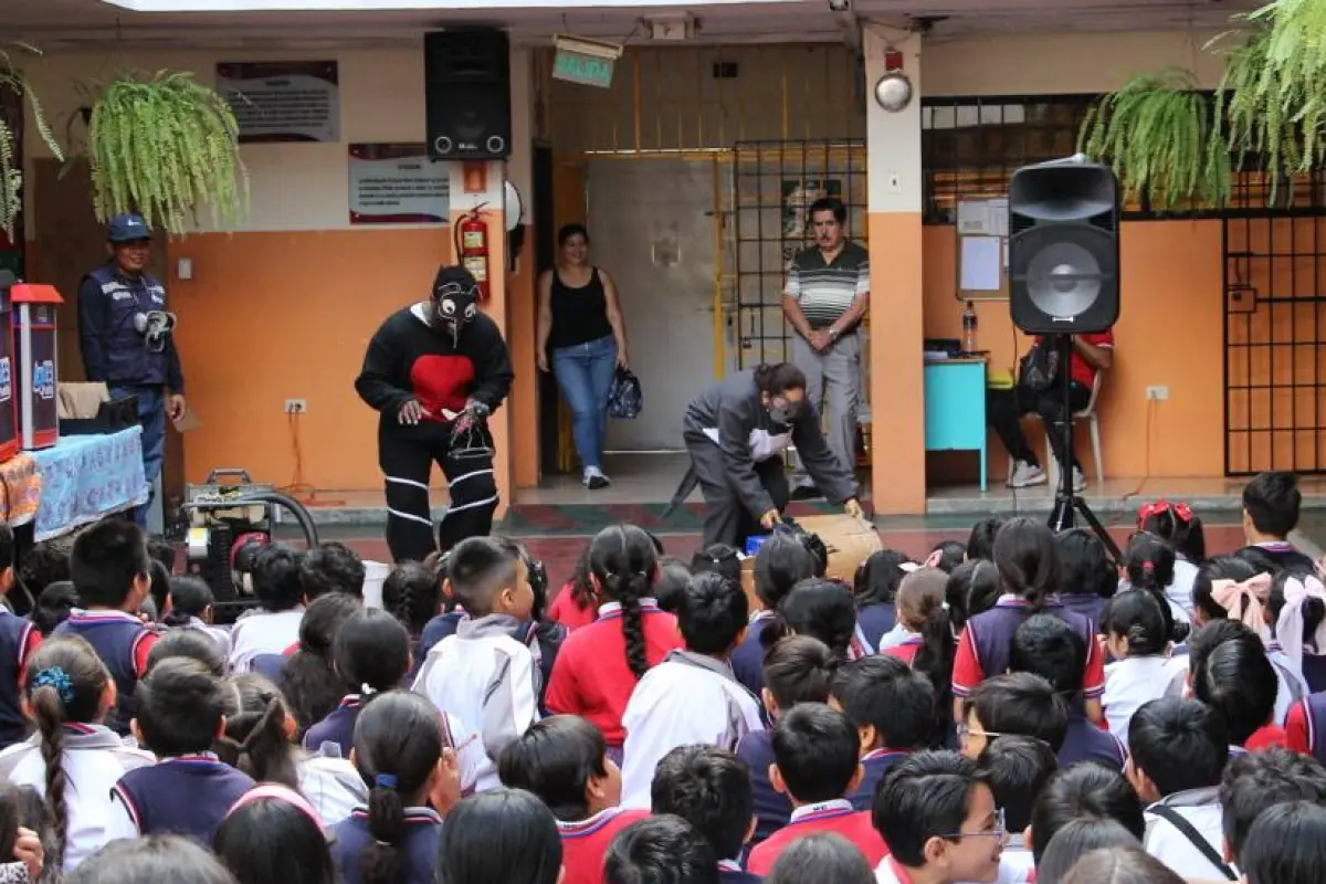 Campaña  Vector Cero contra el dengue , Municipio de Guayaquil