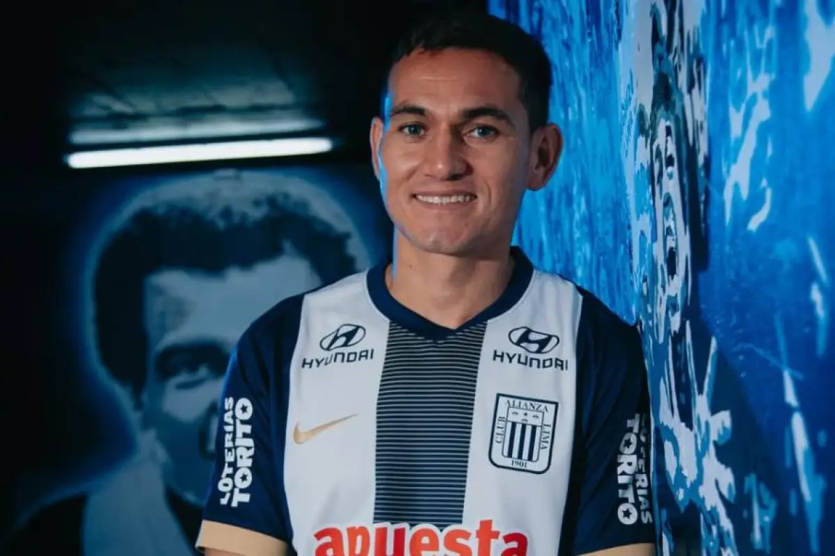 El futbolista manabita Jairo Vélez.