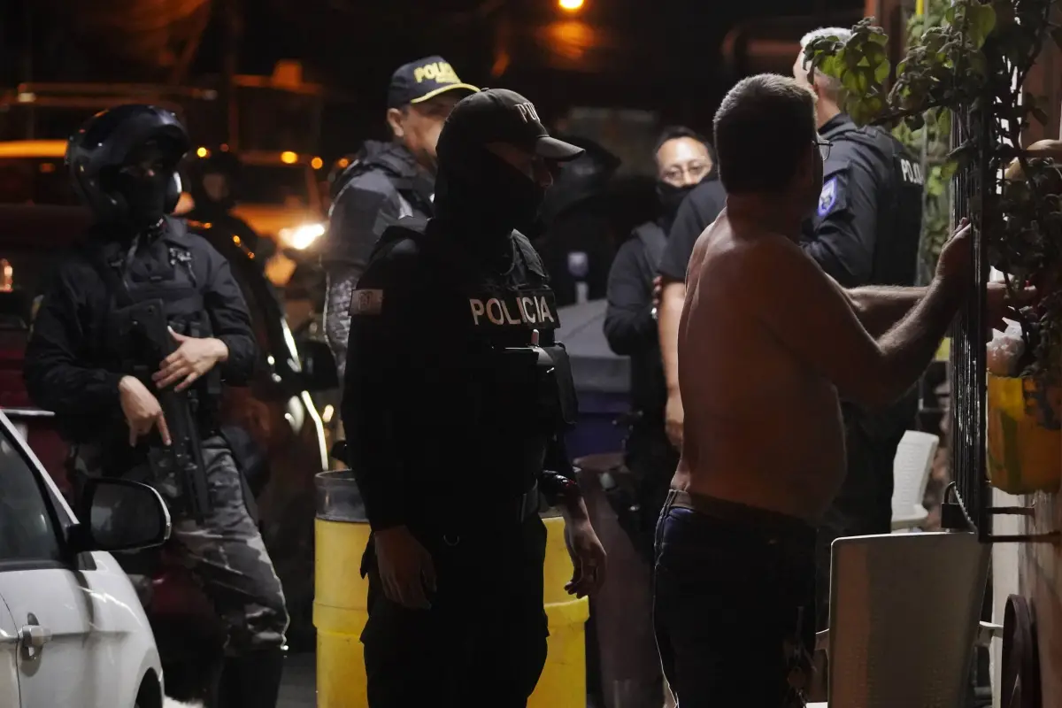 La Policía Nacional realizó operativos en cuatro provincias. , Agencia API.
