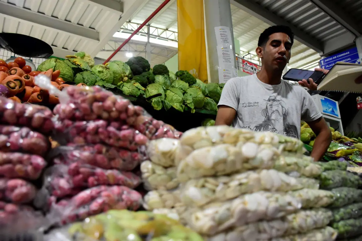Precios del haba, habichuela y choclo suben en mercados de Portoviejo durante la temporada de Semana Santa, producción El Diario