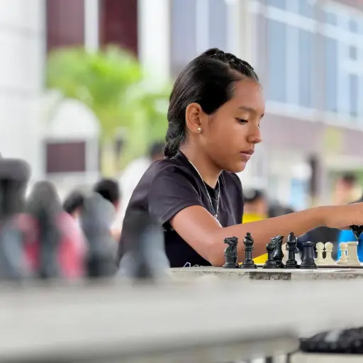La ajedrecista mantense, Shaddai Guzmán, busca apoyo para competir en Panamericano Escolar