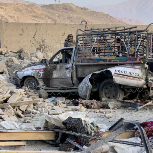Al menos 400 muertos y 250 heridos en el bombardeo de Pakistán contra un hospital de Kabul