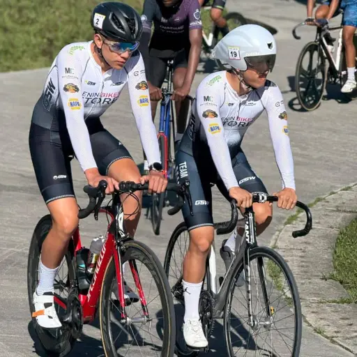 Ciclistas manabitas destacan en la primera válida nacional de pista Copa FEC en Quito