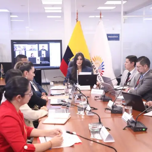 Registro Civil dice en la Asamblea que no hay pedidos de adolescentes para rectificar identidad