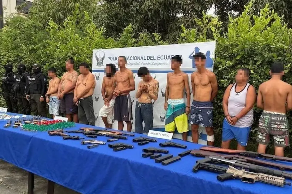 Policía