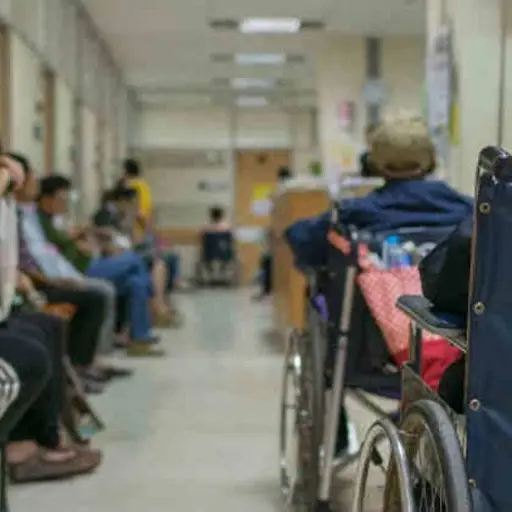 Sistema de salud: abastecimiento parcial, fallas estructurales y reformas en marcha