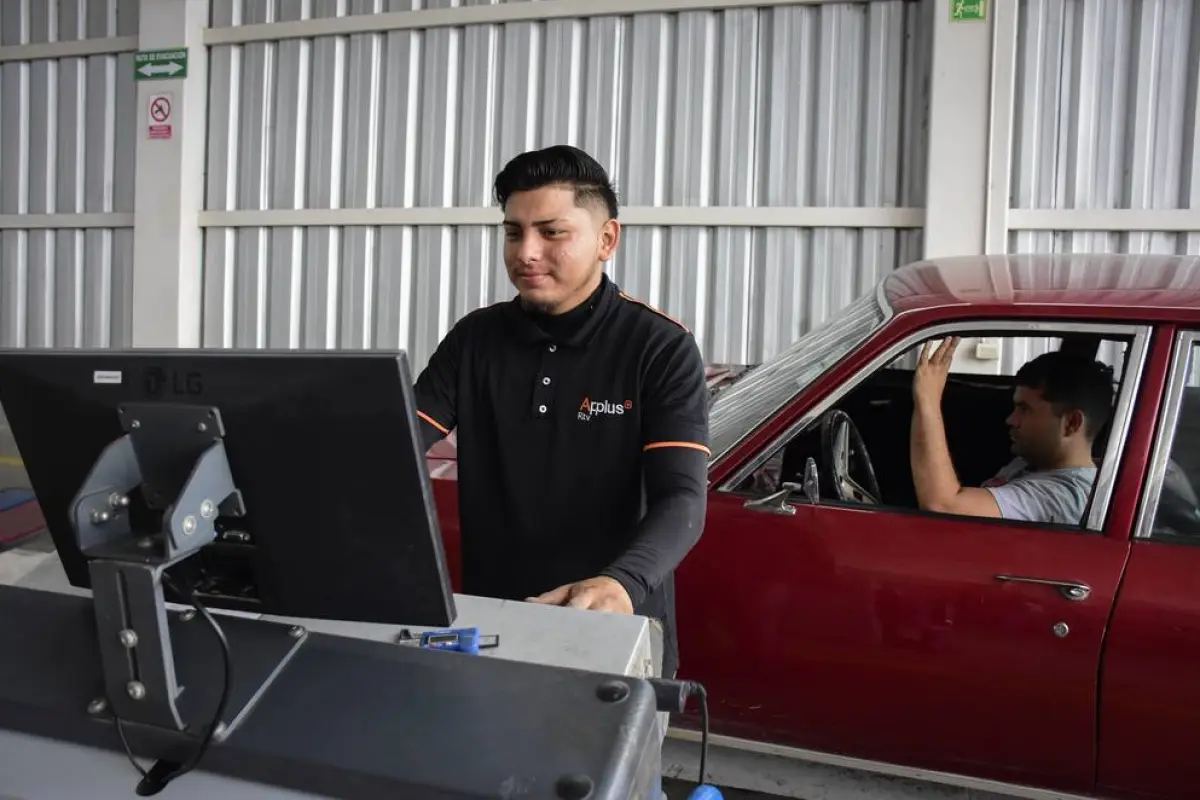 ANT normaliza servicio de matriculación vehicular en Ecuador.