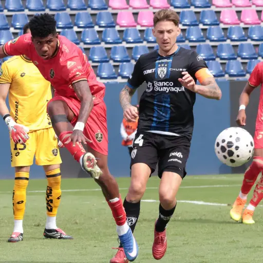 Independiente del Valle y Liga de Quito empatan en la fecha 4 de LigaPro: 2-2 ante Aucas y 1-1 vs Universidad Católica  