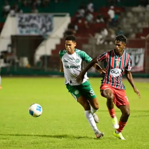 Liga de Portoviejo cae 1-3 ante Deportivo Santo Domingo en amistoso de presentación por la Noche Verde y Blanca  