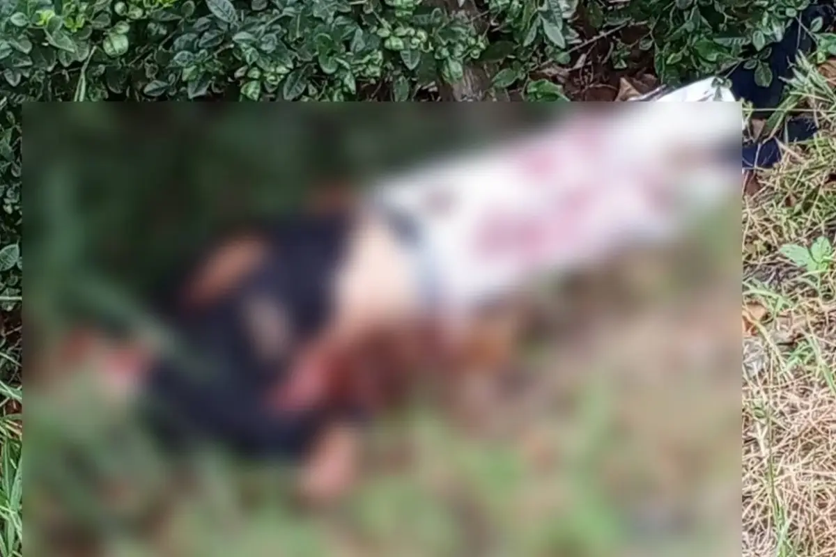 Hombre sin vida hallado con puñaladas en la vía Olmedo-Santa Ana, sector El Mate, Manabí.