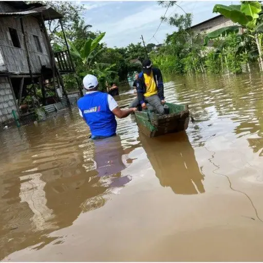 Sube a 13 la cifra de fallecidos por la fuerte temporada de lluvias en Ecuador