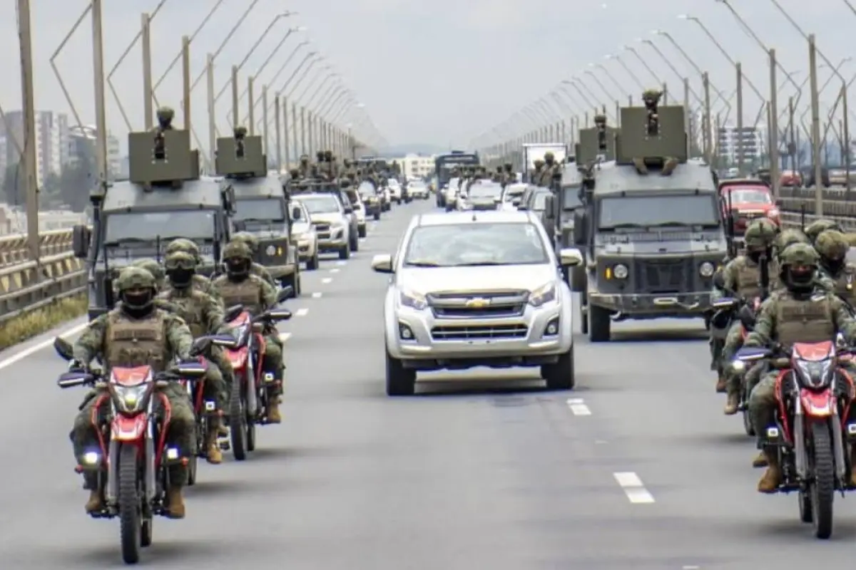 Toque de queda en Ecuador:  El Ministerio de Defensa despliega más 30 mil militares en cuatro provincias.