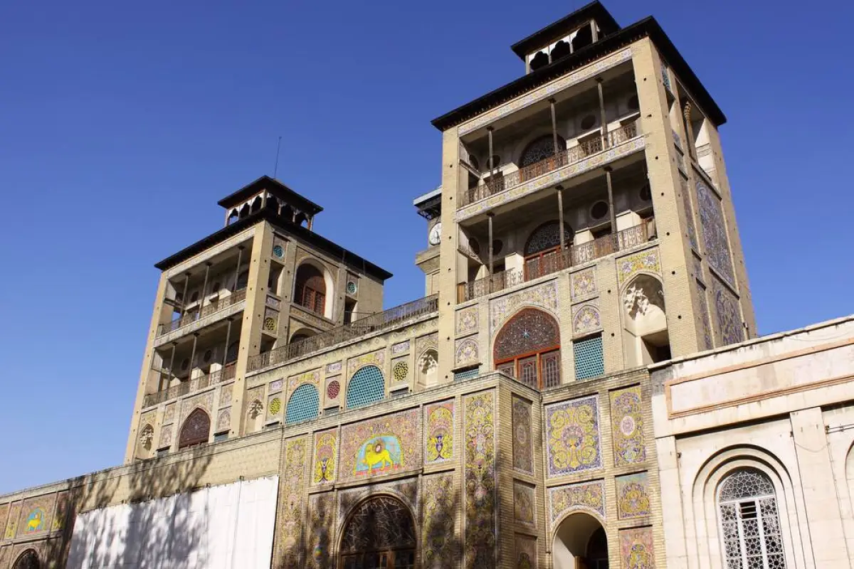 El Palacio de Golestán, patrimonio de la UNESCO, registra daños por la ofensiva.