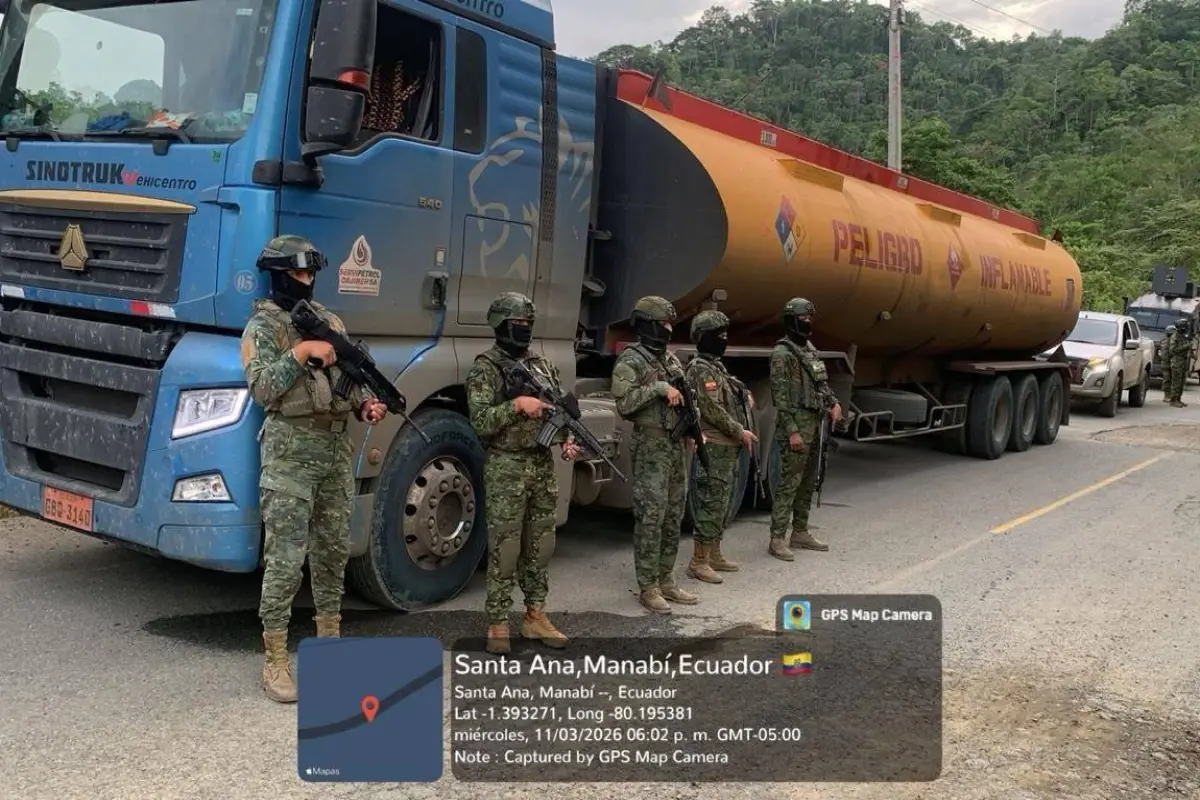 El tanquero quedó retenido y dos sospechosos de tráfico de combustible a órdenes judiciales., Cortesía