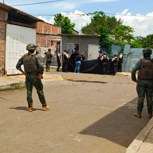 Ataque armado en Manta deja un muerto y un herido en el barrio Divino Niño