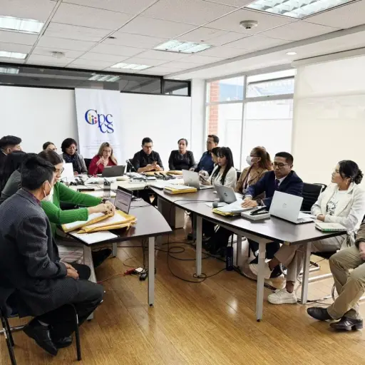 Juez frena intento de cerrar investigación que involucra al secretario del concurso de Fiscal General