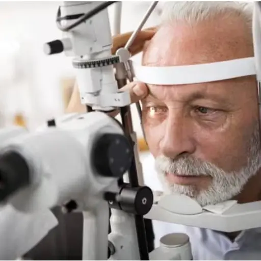 Investigadores desarrollan colirios con plasma sanguíneo para tratar el glaucoma