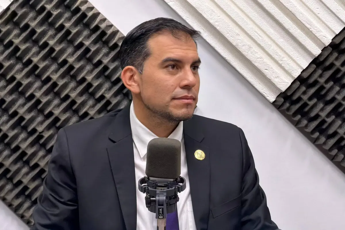 El ministro de Trabajo Harold Burbano durante una entrevista. , X: @MinTrabajoEc