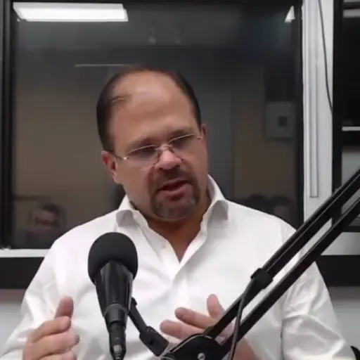 Ministro del Interior lidera detención de juez por presunto tráfico de influencias