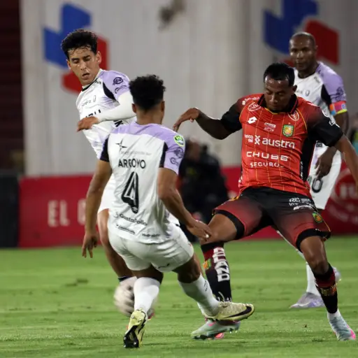 Deportivo Cuenca empata 1-1 con Leones FC y se ubica cuarto en la tabla de LigaPro