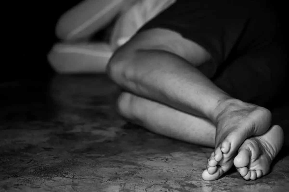 El menor de edad vivió años de abuso físico y psicológico a manos de sus padres, según sus allegados.