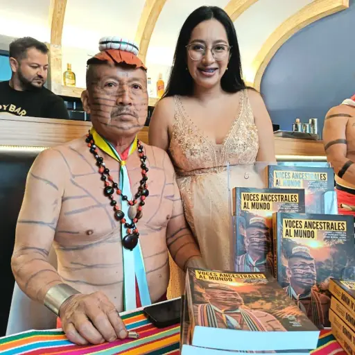 Presentan el libro Tsáchilas: voces ancestrales al mundo