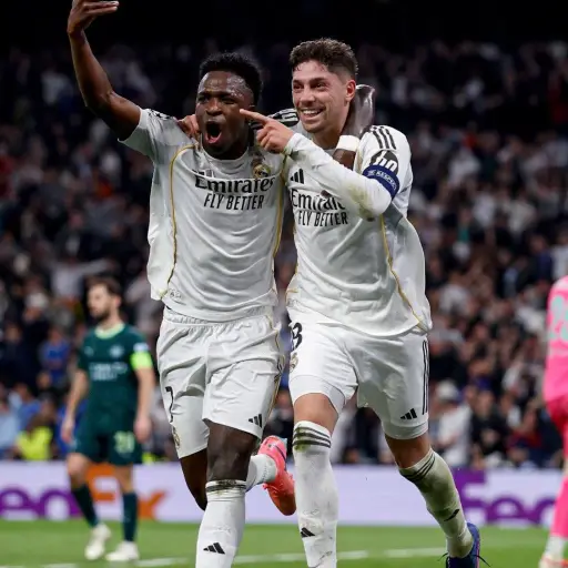 Federico Valverde marca triplete y Real Madrid toma ventaja ante Manchester City en octavos de Champions  
