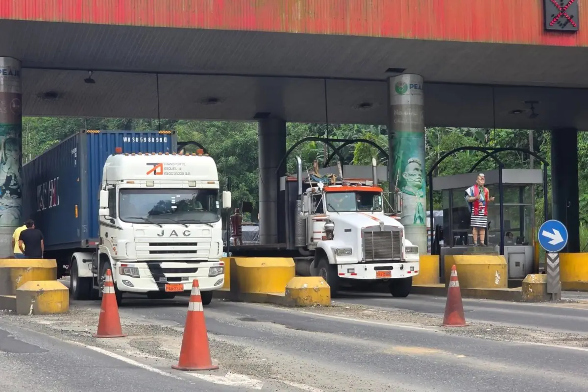 El peaje está ubicado en el kilómetro 88 de la vía Alóag-Santo Domingo., Centro