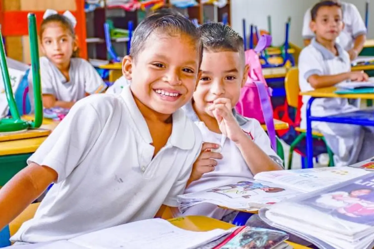 Ministerio de Educación del Ecuador cronograma matrículas Costa-Galápagos año lectivo 2026-2027
