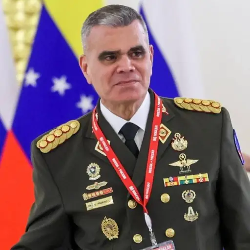 El fin de una era: Delcy Rodríguez despide a Vladimir Padrino y pone a alguien de su confianza en Defensa