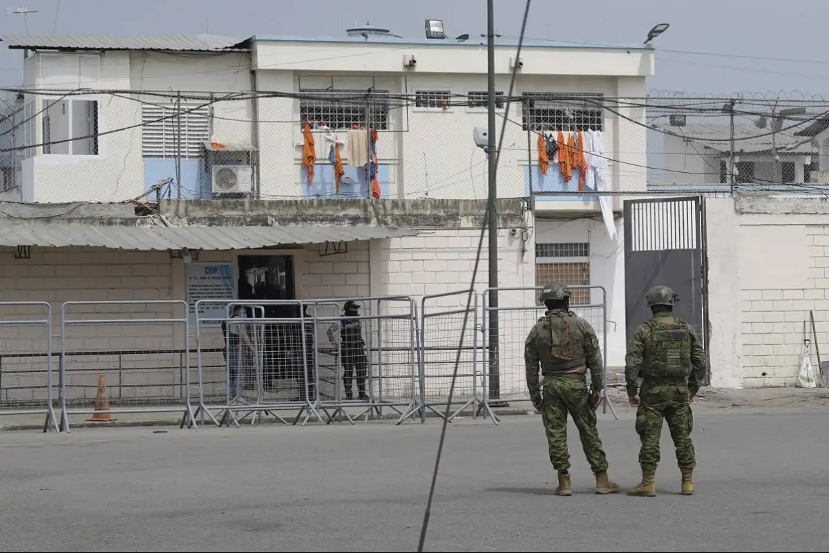 La cárcel de Machala está en una zona habitada de la capital orense, a solo cinco cuadras del centro.