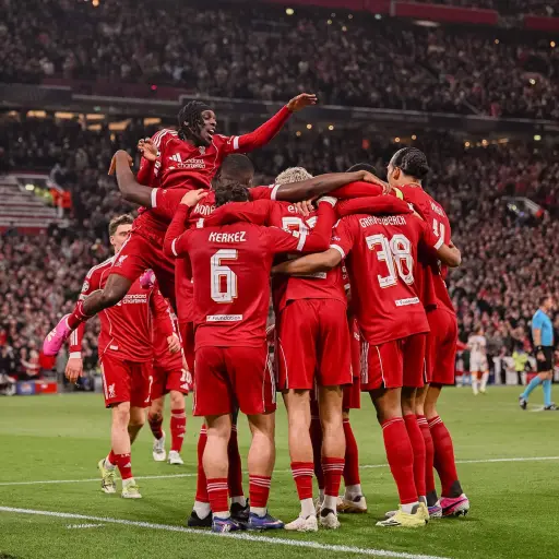 Liverpool golea al Galatasaray y avanza con autoridad a cuartos de Champions