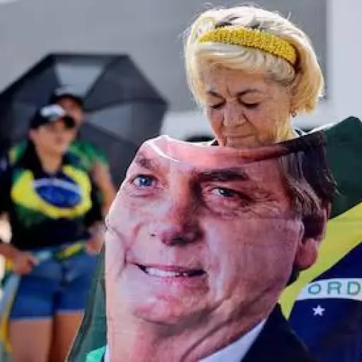 Bolsonaro mejora de salud, pero sin previsión para salir de cuidados intensivos