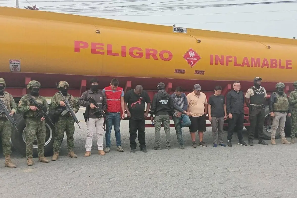 Operativo en Quinindé deja seis aprehendidos y cinco tanqueros retenidos por transporte ilegal de combustible