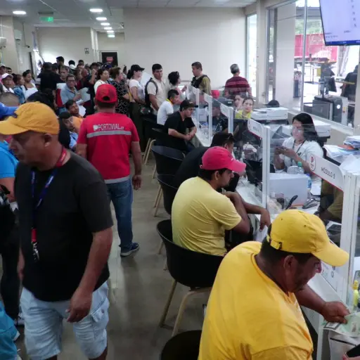 Portovial amplía horario y suma ventanilla ante alta demanda de matriculación vehicular