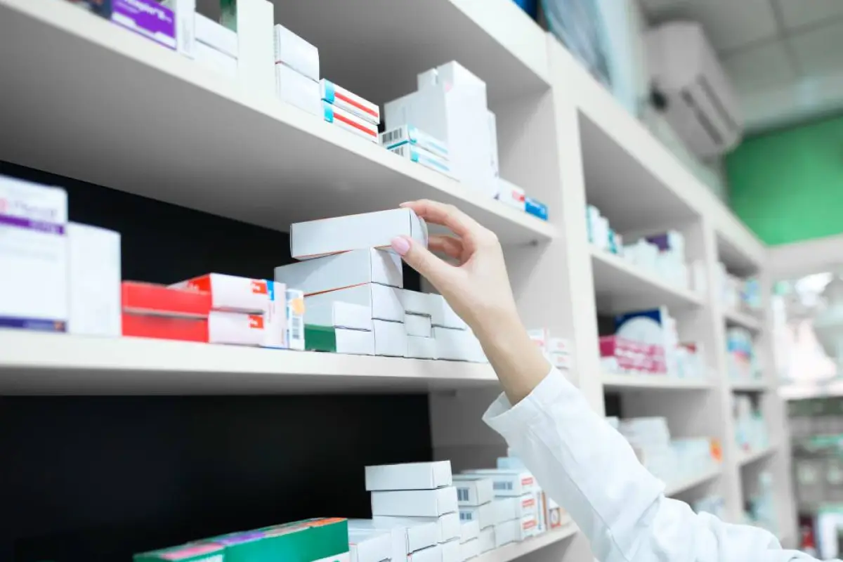 IESS compra centralizada medicamentos enfermedades crónicas oncológicas Ecuador