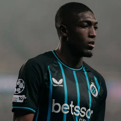 Joel Ordóñez sueña con la Premier League y revela su afición infantil por el Liverpool  