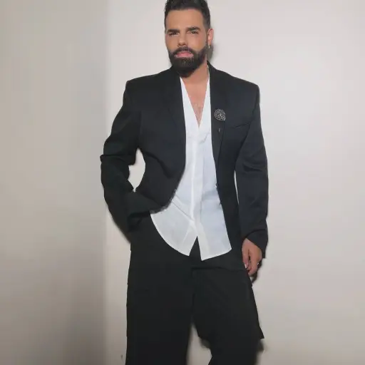 Rumores sobre la salida de Ronald Farina inquietan a la televisión ecuatoriana