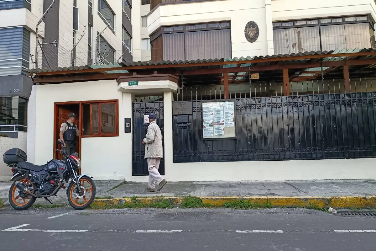 embajada